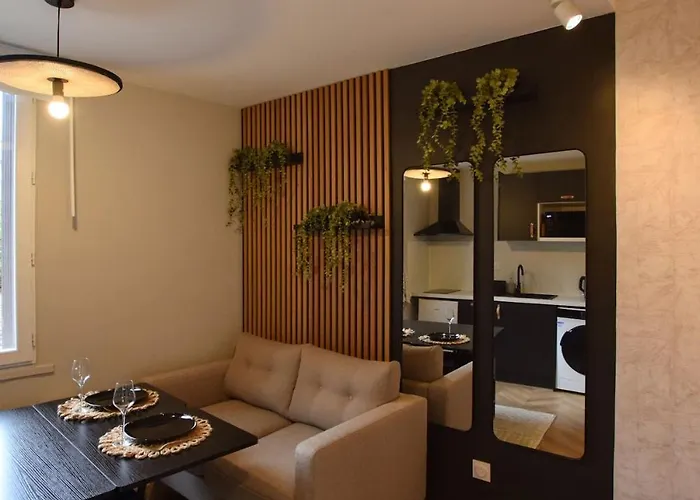 Le Cocon Du Jardin Duplex Cosy, Moderne Et Fibre * Sotteville-les-Rouen