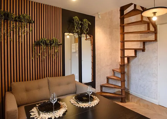 Le Cocon Du Jardin Duplex Cosy, Moderne Et Fibre *